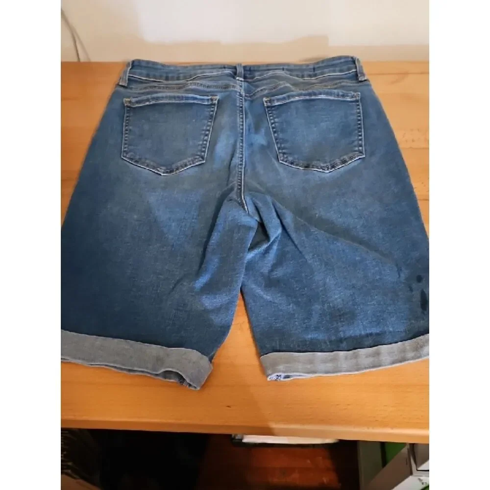NYDJ  Briella Denim Bermuda Shorts 10 - Picture 6 of 7